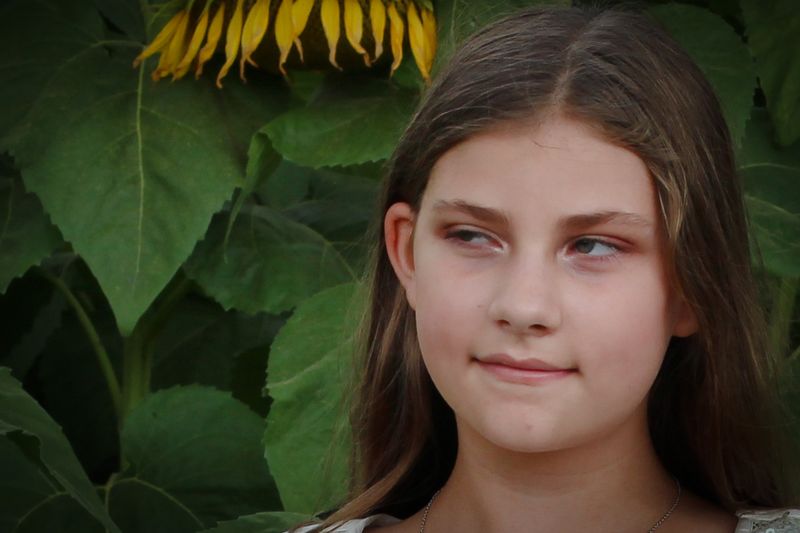 Sunflower festival — portrait in the sunflowers